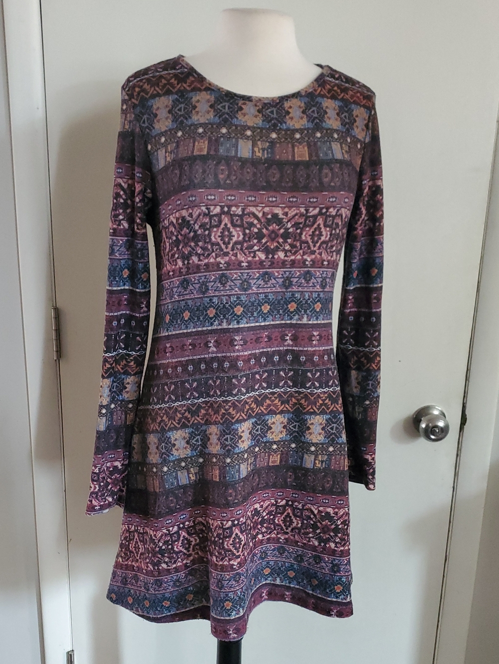 Xhilaration Purple Multi Long-Sleeve Patterned Dress